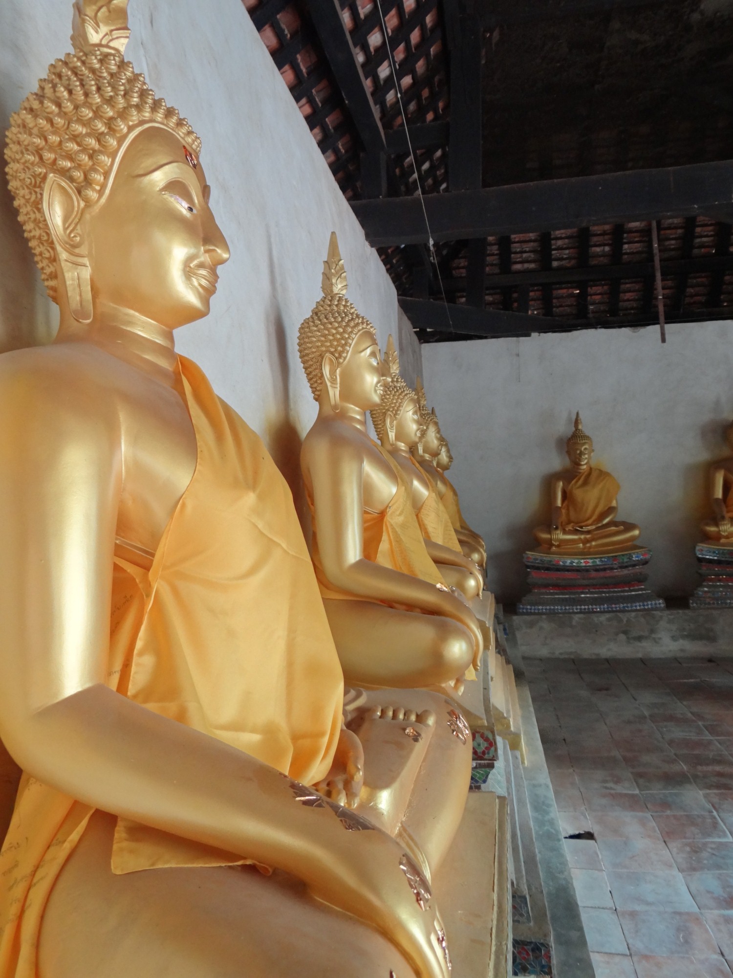Ayutthaya Buddha