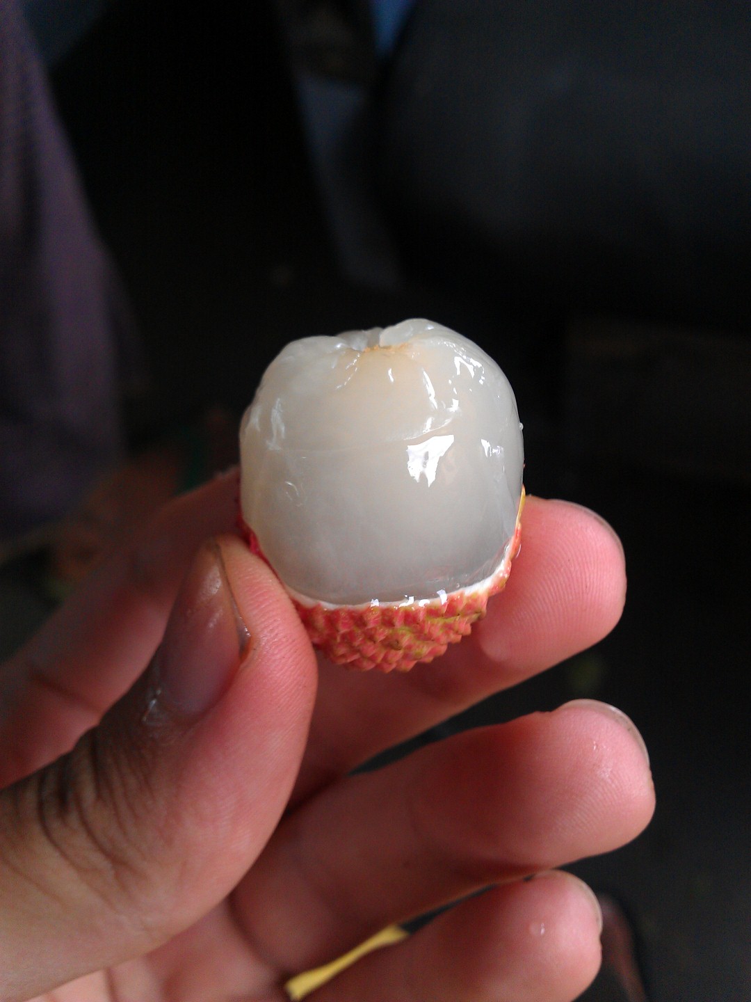 Lychee How to Eat