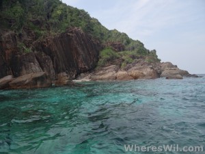 Island-Exploration-Malaysia-Bidong (4)